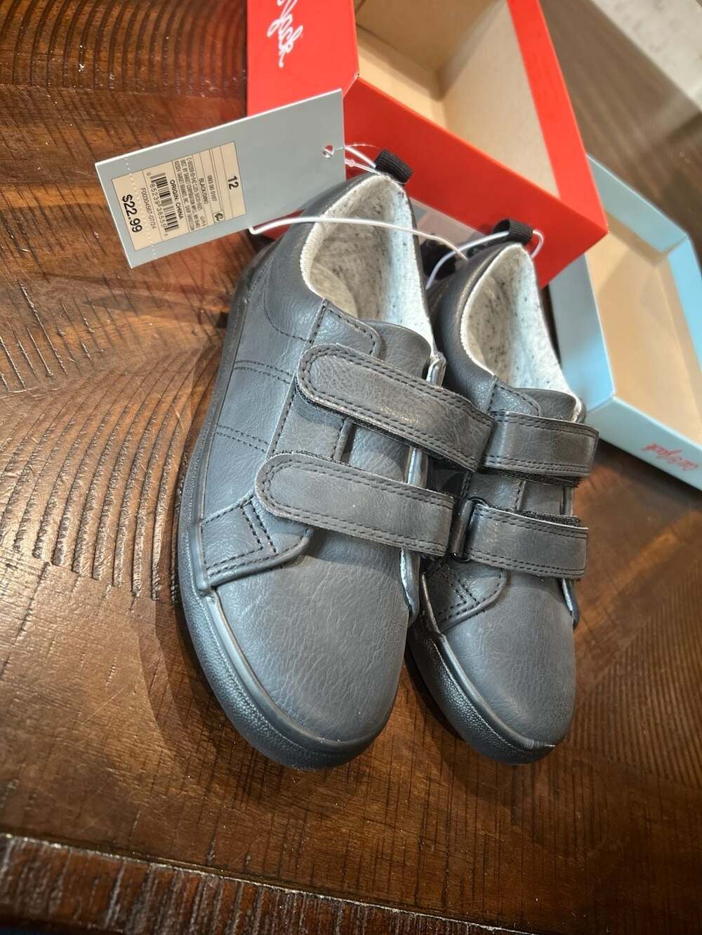 Cat & Jack Kids Dino Sneakers Black Size 12